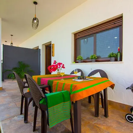 Acogedoras Casas Entre Dos Vientos, Cerca De La Playa * Zahora